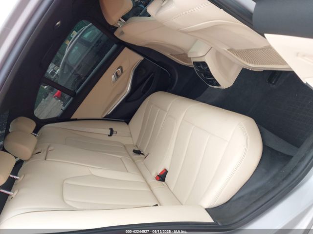 WBA5R1C54KAK10233 BMW 330I