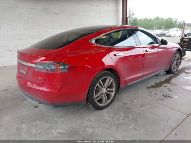 2013 TESLA MODEL S 5YJSA1CN7DFP26996 Photo 3