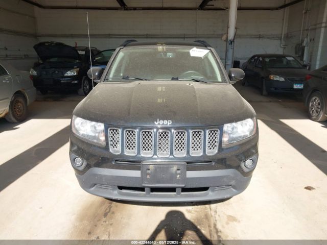 1C4NJDEB9GD662442 Jeep Compass Latitude