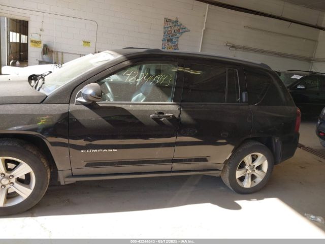 1C4NJDEB9GD662442 Jeep Compass Latitude