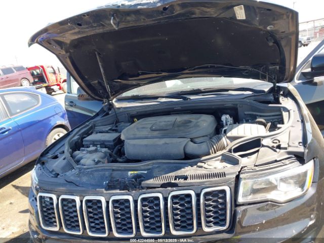1C4RJFAG1LC266942 Jeep Grand Cherokee Laredo E 4x4