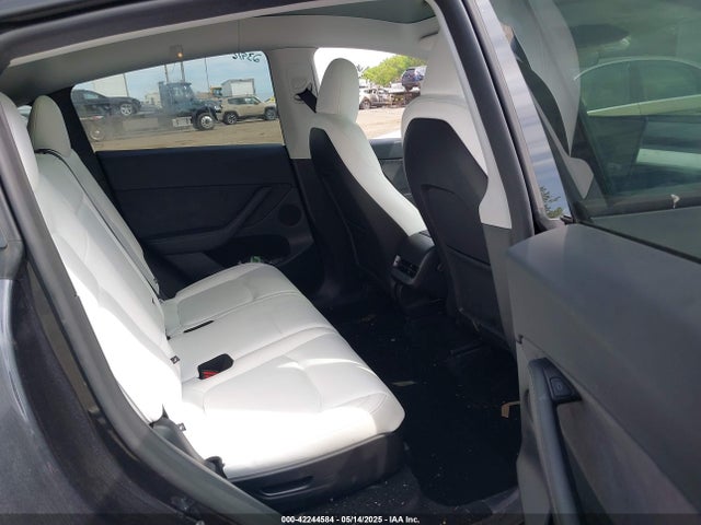 2024 TESLA MODEL Y 7SAYGAEE8RF198904 Photo 7