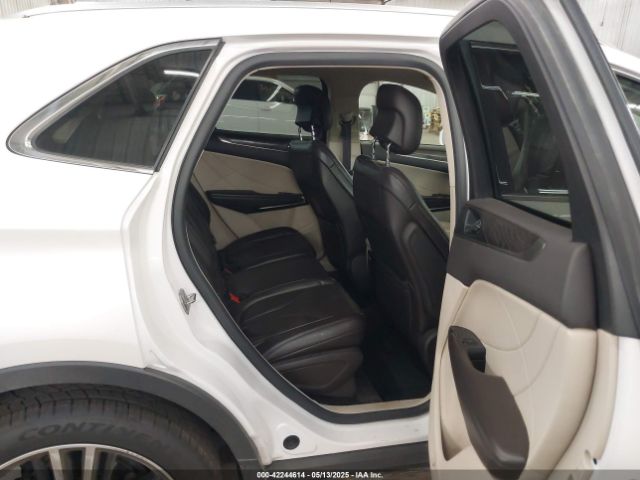 5LMTJ3DH0HUL62659 Lincoln Mkc Reserve