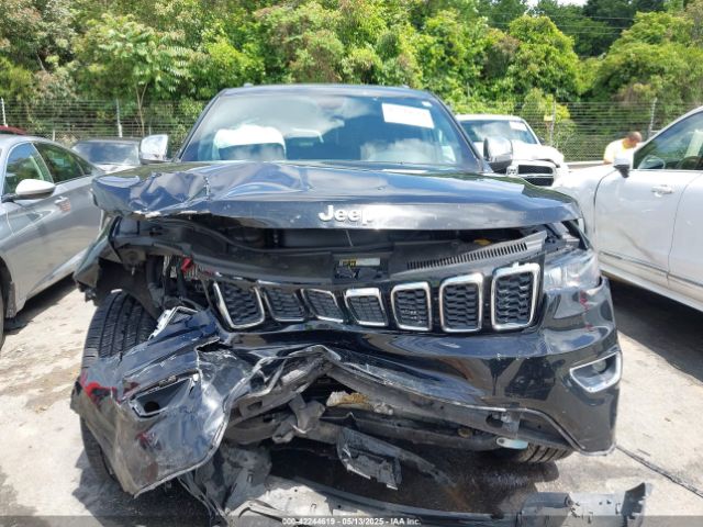 1C4RJFAG9HC667386 Jeep Grand Cherokee Laredo 4x4