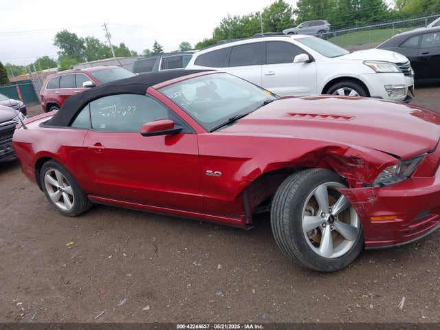 1ZVBP8FF3E5209609 Ford Mustang Gt Premium