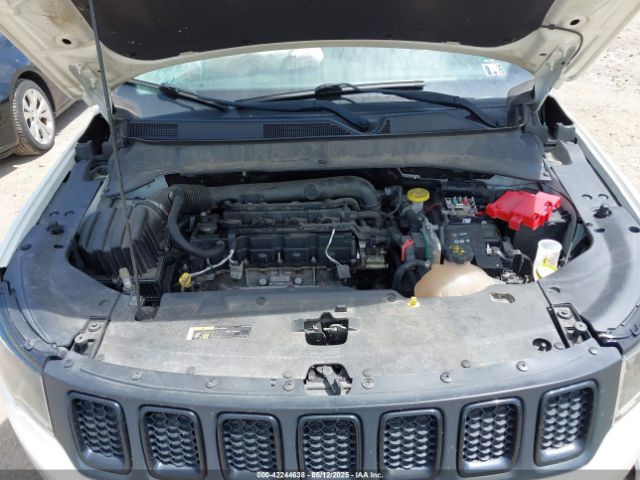 3C4NJDBB1KT629829 Jeep Compass Altitude 4x4