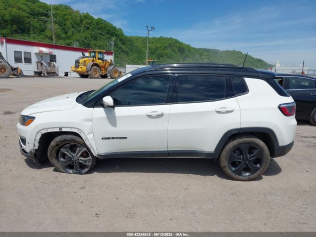 3C4NJDBB1KT629829 Jeep Compass Altitude 4x4