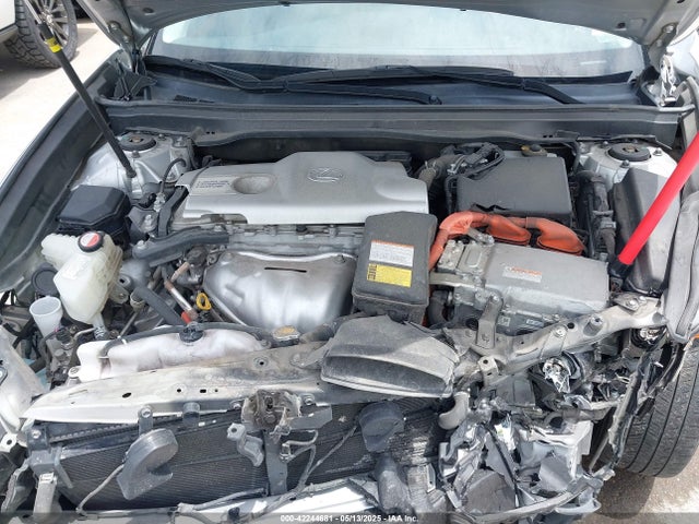 JTHBW1GG8F2088226 Lexus ES 300H