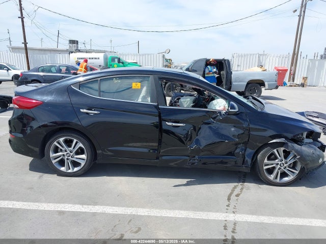 KMHD84LF6HU160174 Hyundai 2017