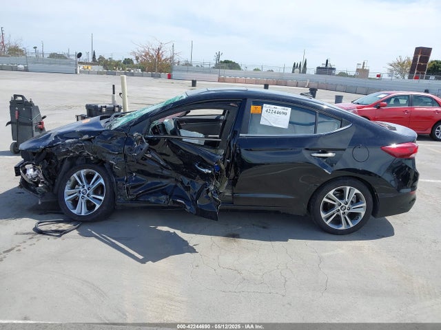 KMHD84LF6HU160174 Hyundai 2017