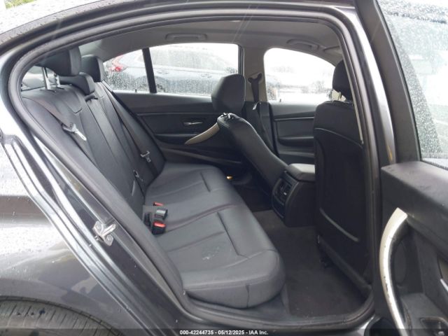 2018 BMW 320I WBA8E1G59JNU93478 Photo 7