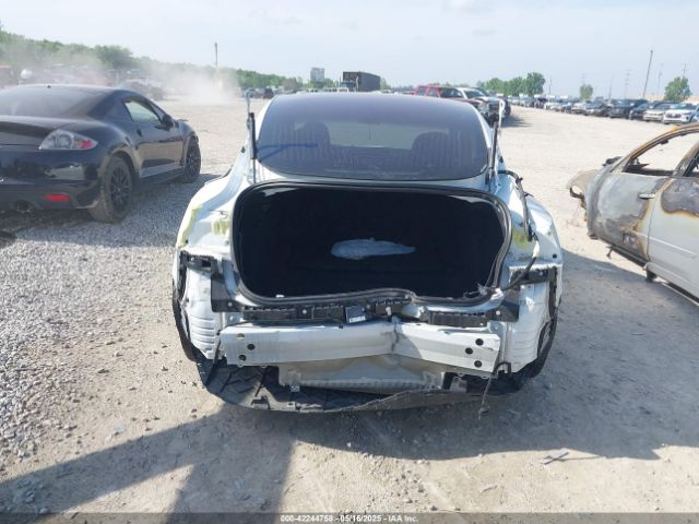 5YJ3E1EB4JF131269 Tesla MODEL 3