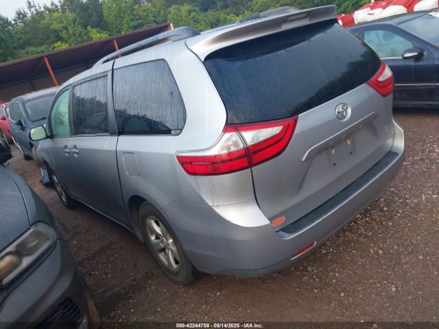 5TDKZ3DC1HS771595 Toyota Sienna Le 8 Passenger
