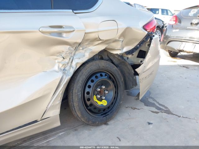 3FA6P0RU9KR110081 Ford Fusion Hybrid Titanium
