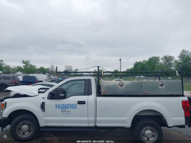1FTBF2A66NEG45011 Ford F-250 Xl