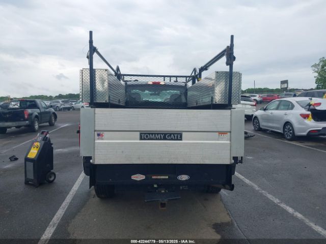 1FTBF2A66NEG45011 Ford F-250 Xl
