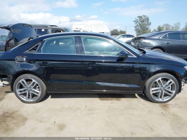 WAUBEGFF5KA091324 Audi A3 45 Premium