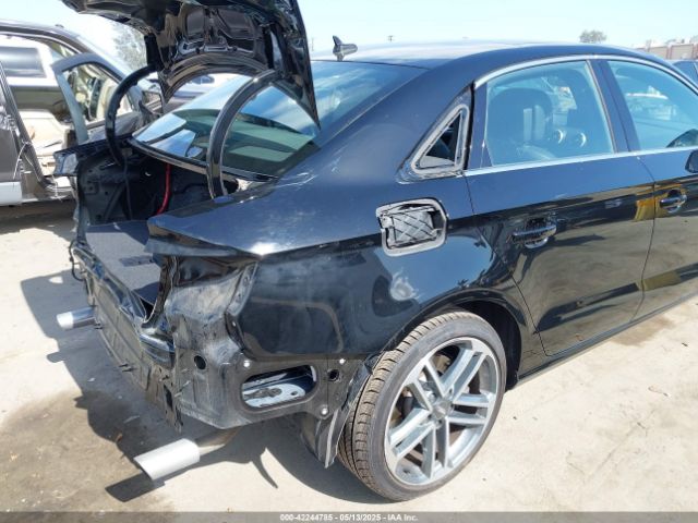 WAUBEGFF5KA091324 Audi A3 45 Premium