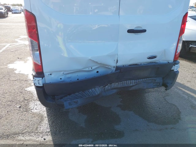 1FTYE1CMXHKB21188 Ford Transit-150