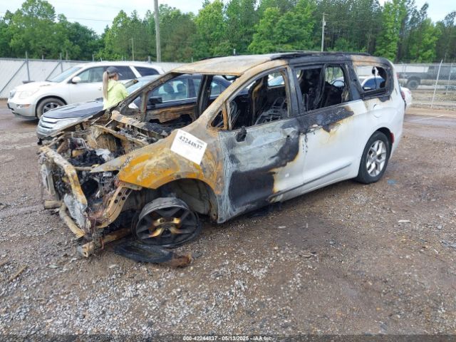 2020 CHRYSLER PACIFICA 2C4RC1BG2LR115935 Photo 1