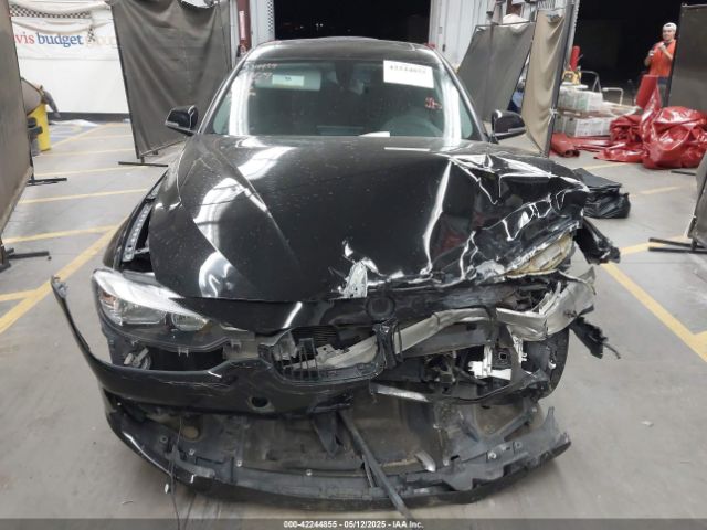 WBA8A9C59GK617629 BMW 320i