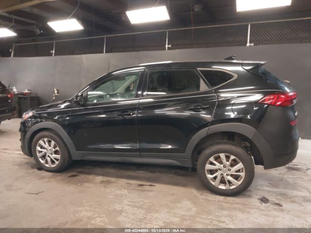 KM8J2CA45KU065869 Hyundai TUCSON SE