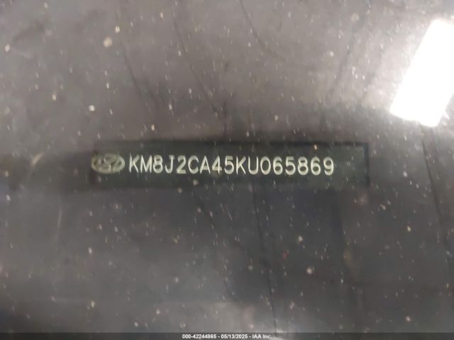 KM8J2CA45KU065869 Hyundai TUCSON SE
