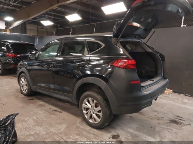 KM8J2CA45KU065869 Hyundai TUCSON SE