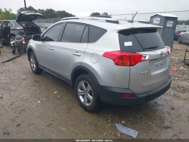 Toyota Rav4 Xle 2015 2T3WFREV9FW170122 Image 3