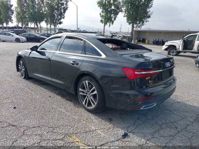 2019 AUDI A6 WAUL2AF26KN116506 Photo 2