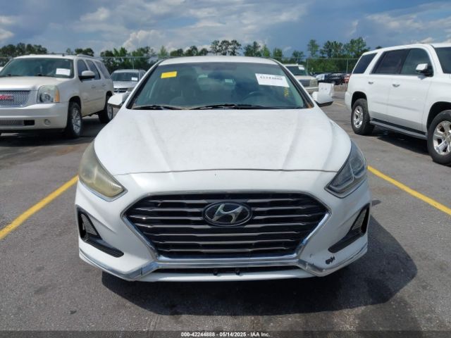 5NPE24AF2KH740200 Hyundai SONATA SE