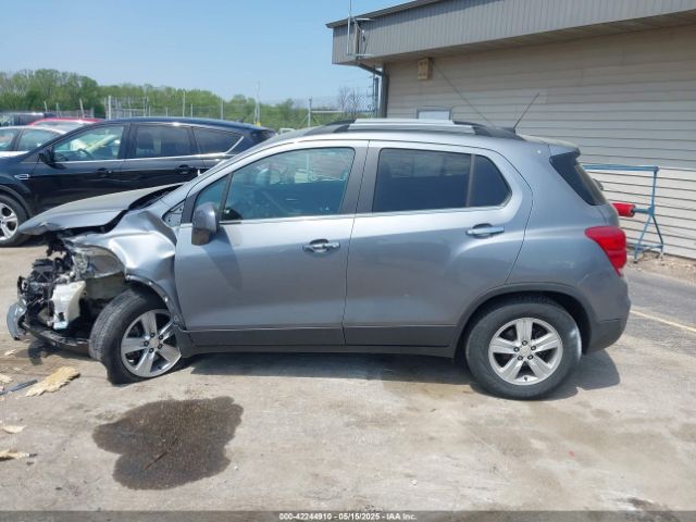 3GNCJPSBXLL275553 Chevrolet Trax Awd Lt