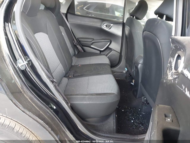 KNDJ23AU9M7125254 KIA SOUL S