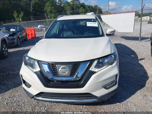 Nissan 2017 2017 JN8AT2MT6HW154074 Image 12