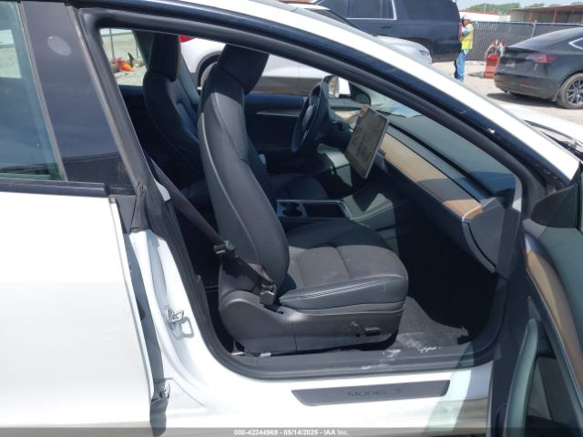2023 TESLA MODEL 3 5YJ3E1EA7PF607353 Photo 4