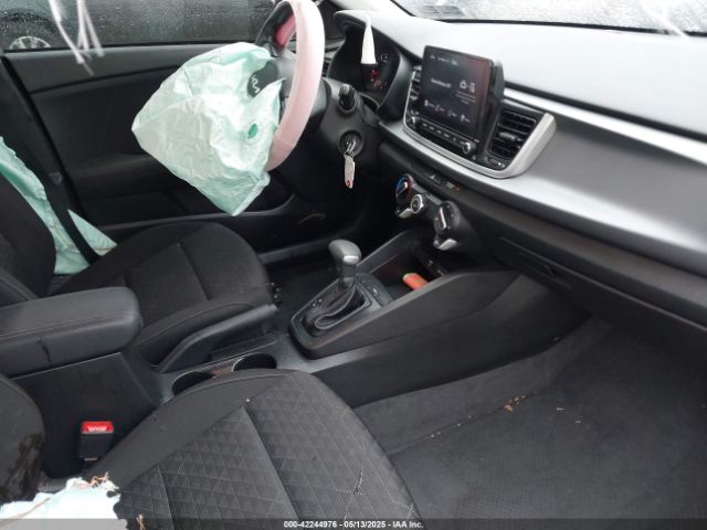 3KPA24AD2NE431395 KIA RIO S