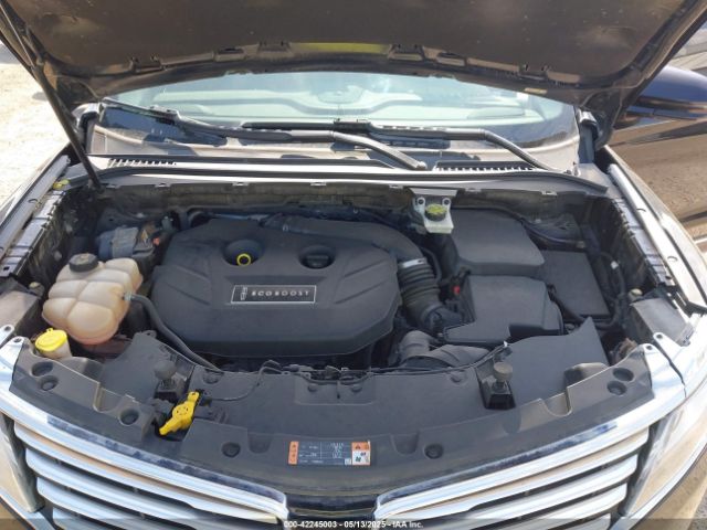 5LMCJ2D99GUJ11480 Lincoln MKC