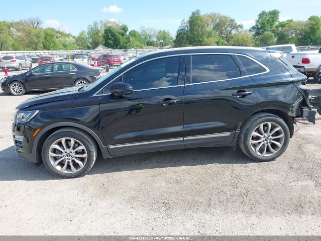 5LMCJ2D99GUJ11480 Lincoln MKC