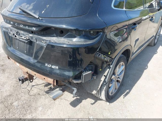 5LMCJ2D99GUJ11480 Lincoln MKC