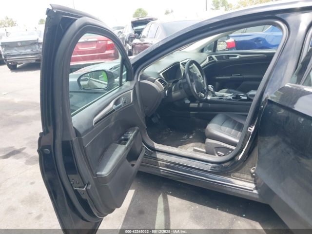 3FA6P0H95GR188071 Ford FUSION SE