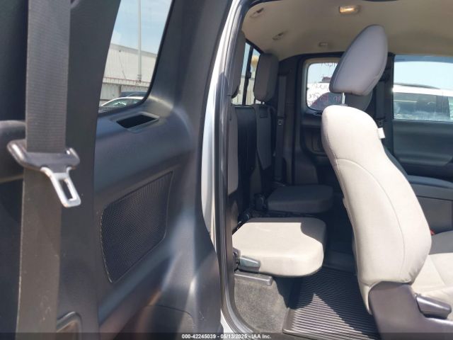 3TYSZ5AN9PT108893 Toyota Tacoma Sr5 V6