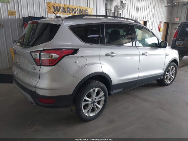 1FMCU9GD5HUD11695 Ford ESCAPE SE