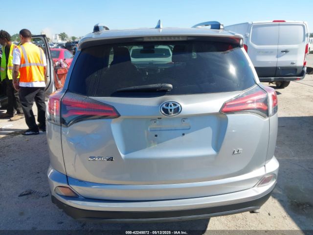 2T3ZFREV8GW308618 Toyota RAV4 LE
