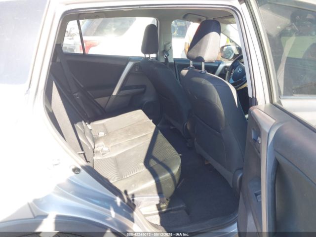2T3ZFREV8GW308618 Toyota RAV4 LE