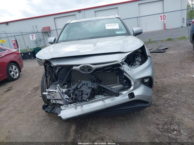 5TDGZRBH2MS106593 Toyota Highlander Xle