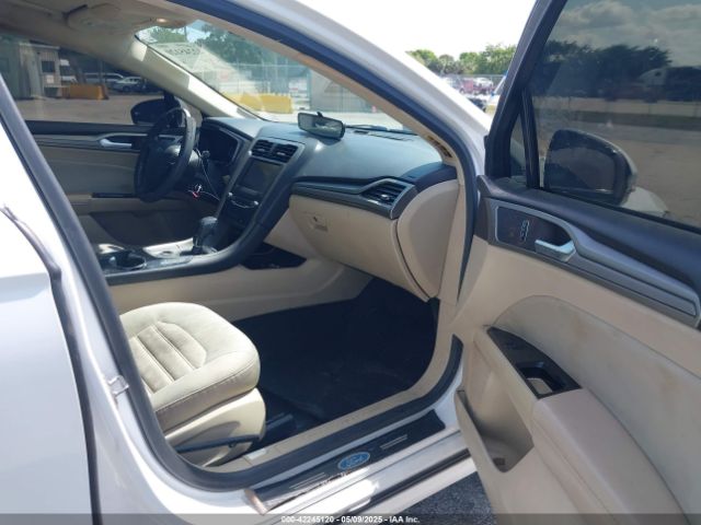 1FA6P0H79E5391317 Ford FUSION SE