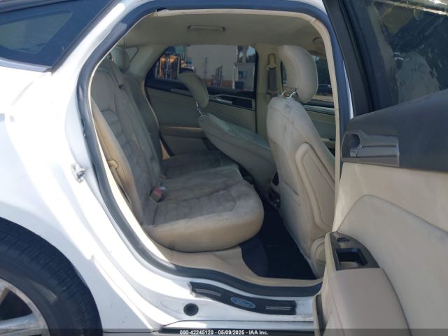 1FA6P0H79E5391317 Ford FUSION SE