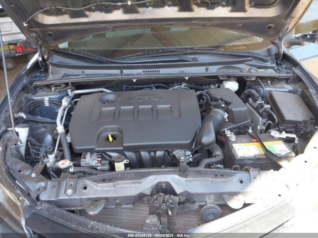 2T1BURHE6KC223699 Toyota COROLLA LE