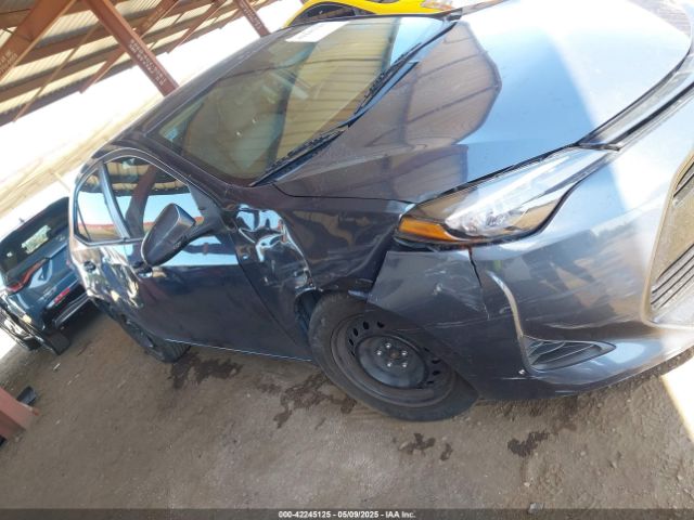2T1BURHE6KC223699 Toyota COROLLA LE