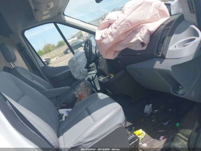 1FTYR2XG0KKA22854 Ford Transit-250